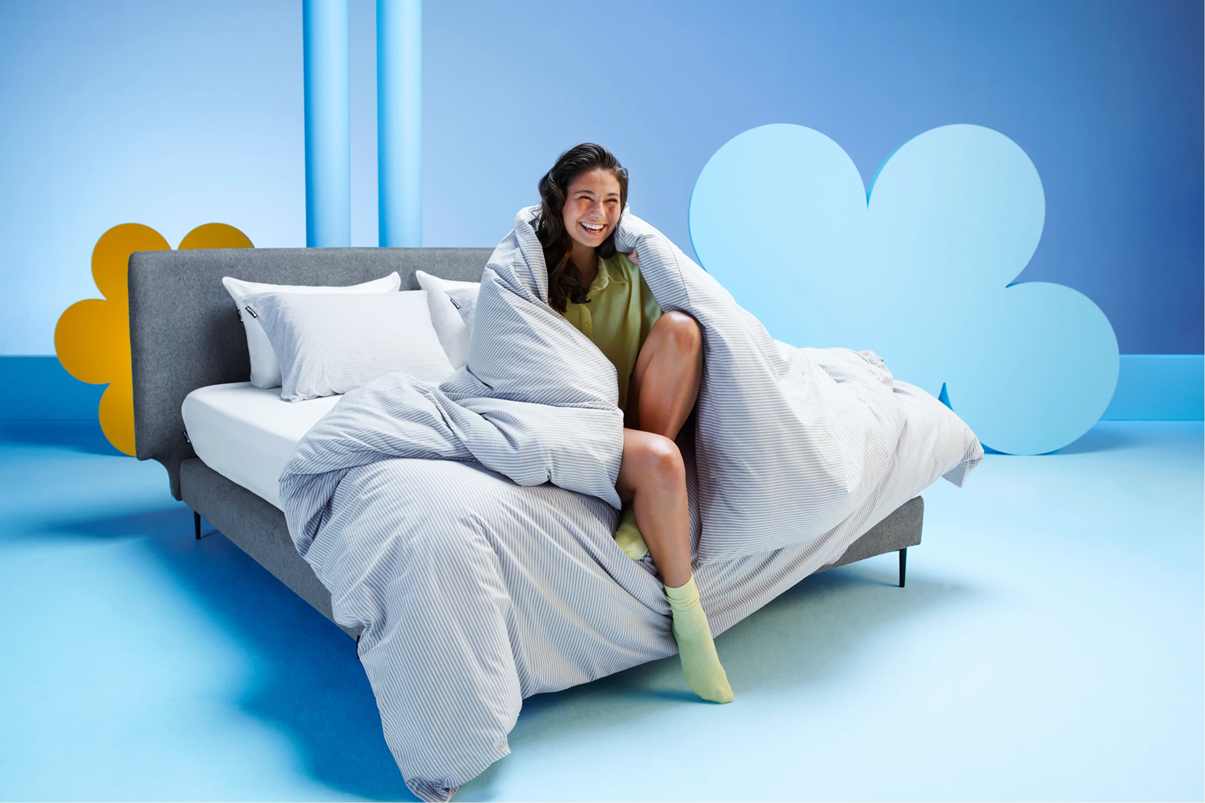 Cloudpillo Striped Bedding Set - Image 10