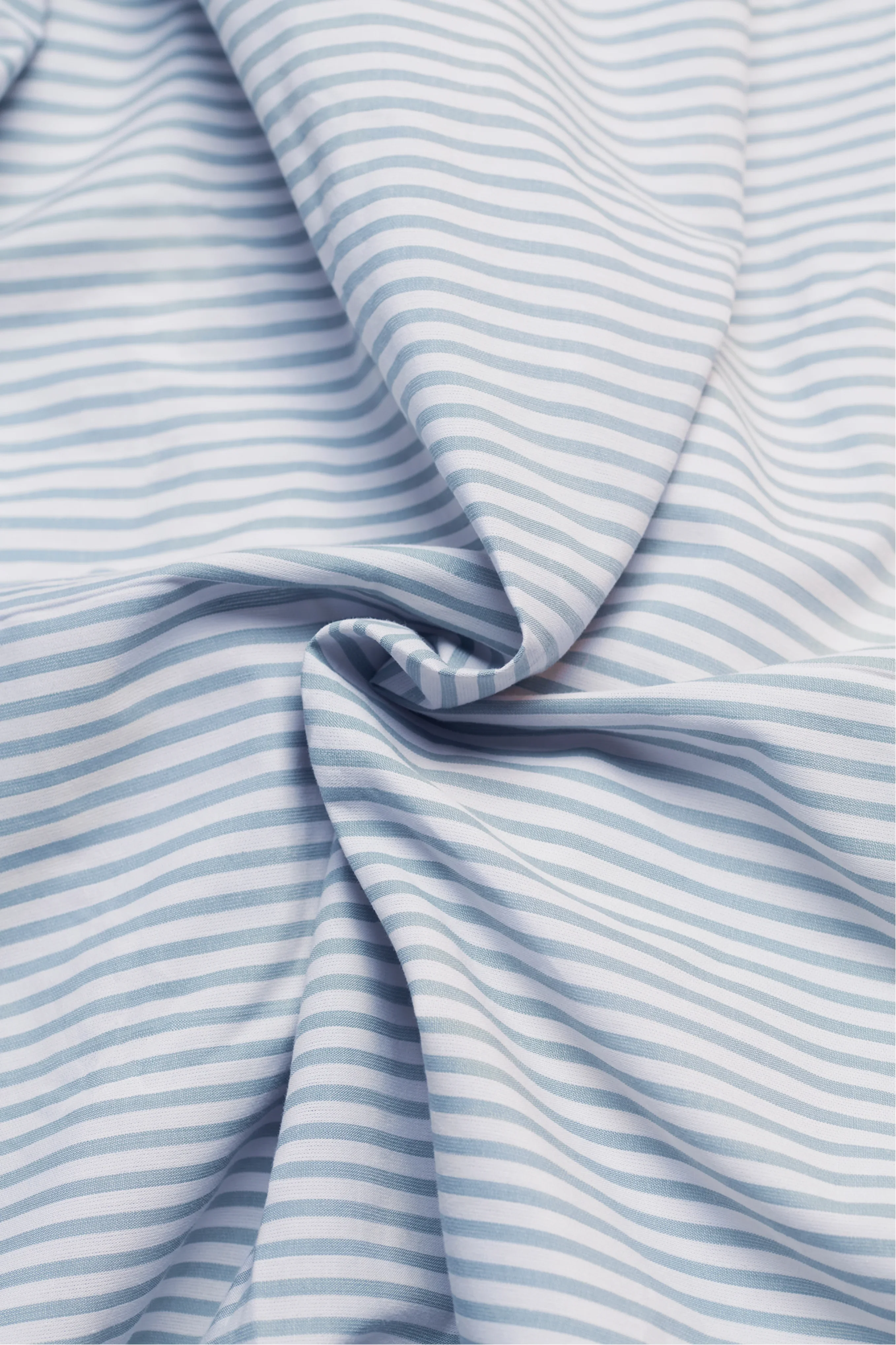 Cloudpillo Striped Bedding Set - Image 9