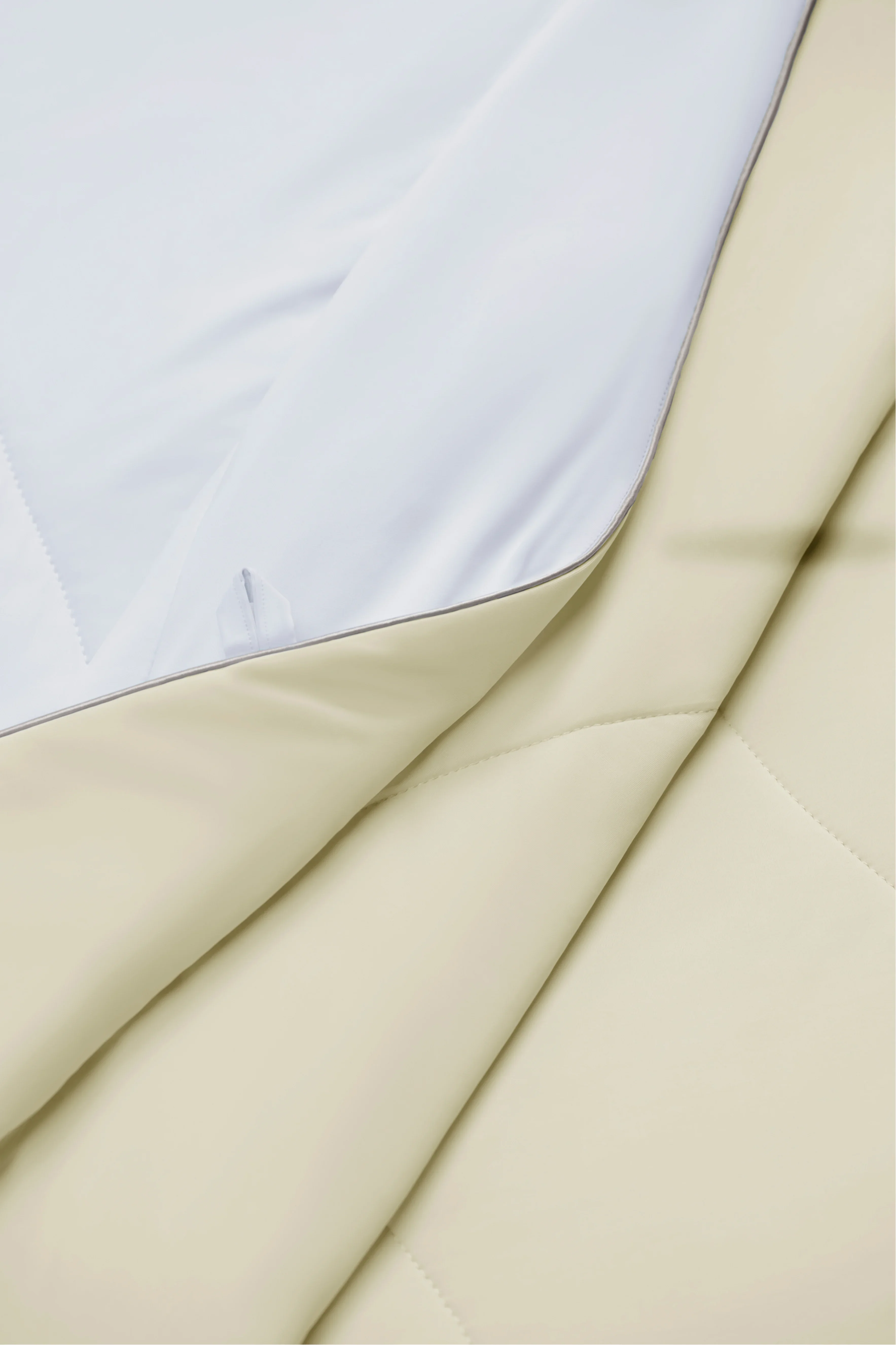 Cloudpillo Cooling Blanket Limited Edition - Image 10