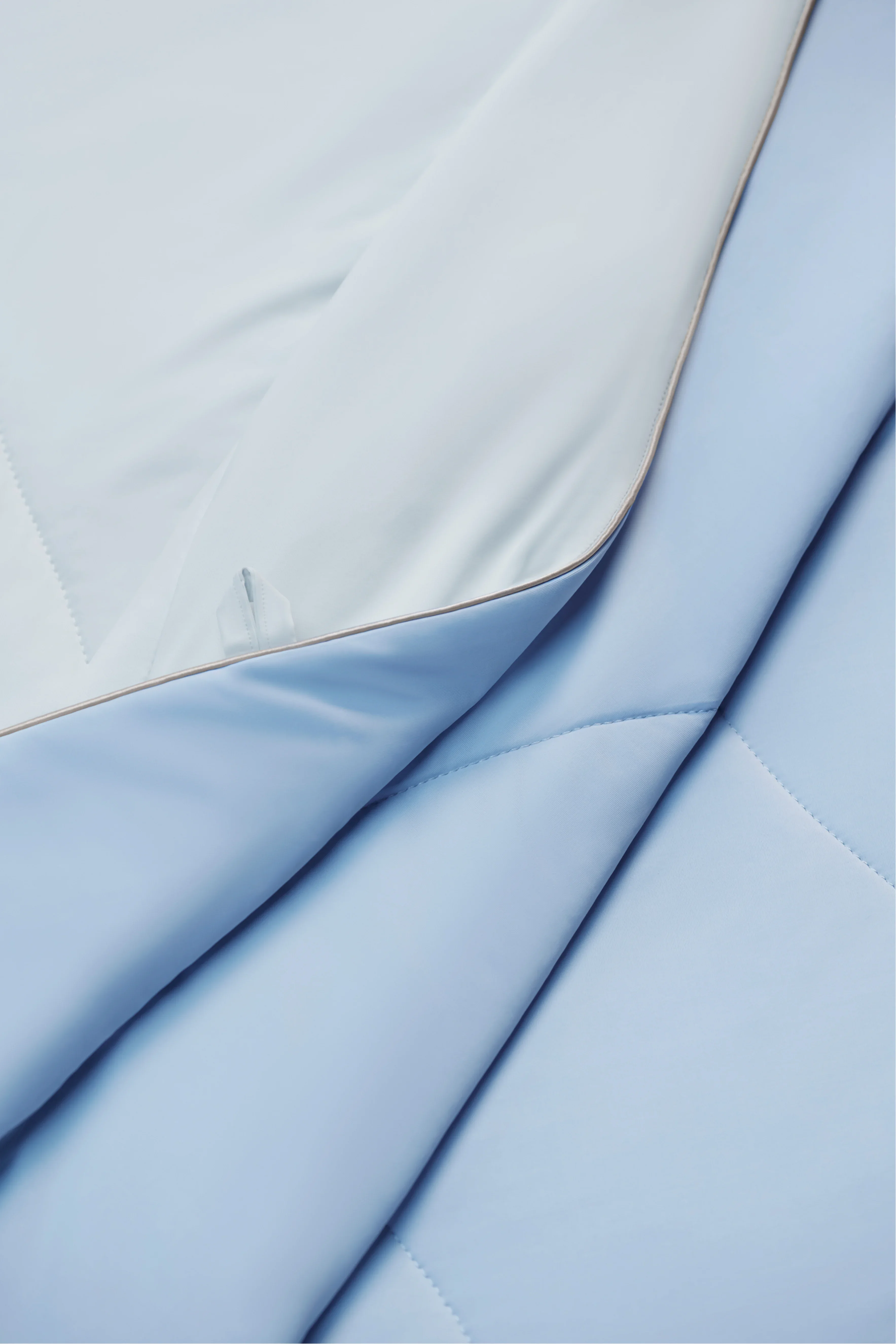 Cloudpillo Cooling Blanket Limited Edition - Image 38